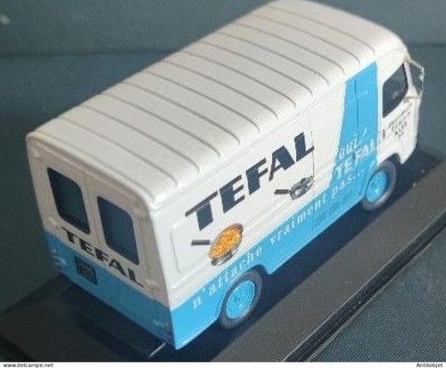 Vehicule publicitaire renault - vehicule,